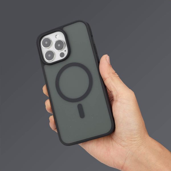 imoshion Color Guard Back Cover mit MagSafe Apple iPhone 14 Pro Max - Schwarz