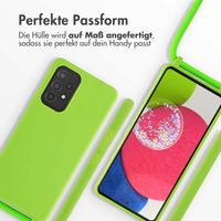 imoshion Silikonhülle mit Band für das Samsung Galaxy A53 - Grün fluoreszierend