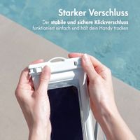 imoshion Floating Waterproof Pouch - Universelle wasserdichte Handyhülle - Mintgrün