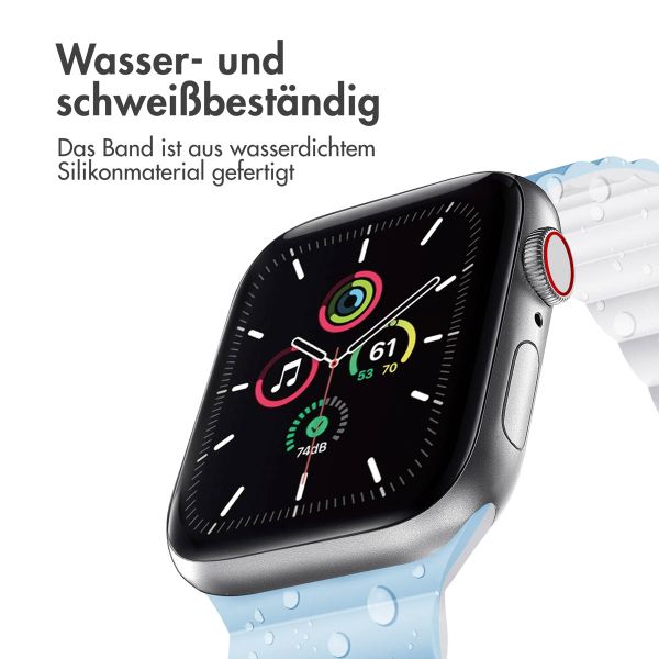 imoshion Magnetisches Silikonarmband für das  Apple Watch Series 1 t/m 9 / SE (38/40/41 mm) | Series 10 / 11 (42 mm) - Blauw & Wit / Blue & White