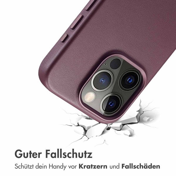 Accezz MagSafe Leather Backcover für das iPhone 15 Pro - Heath Purple