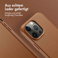 Accezz MagSafe Leather Backcover für das iPhone 14 Pro Max - Sienna Brown