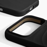 iDeal of Sweden Soft Swirl Silicone MagSafe Hülle Apple iPhone 17 Pro - Velvet Black