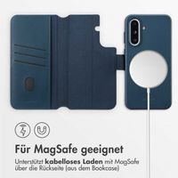 Accezz 2-in-1 Klapphülle aus Leder mit MagSafe Samsung Galaxy A36 / A56 - Nightfall Blue