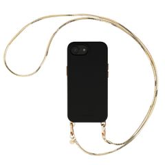 Selencia Rivièra MagSafe Backcover mit abnehmbaren Haken für das Apple iPhone 17e / 16e - Velvet Black + Sleek Chain (130 cm) - Gold