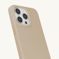 Selencia Rivièra Backcover mit MagSafe mit abnehmbaren Haken Apple iPhone 15 Pro Max - Milky Latte