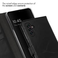 Selencia Echtleder Klapphülle Samsung Galaxy A13 (5G) / A04s - Schwarz