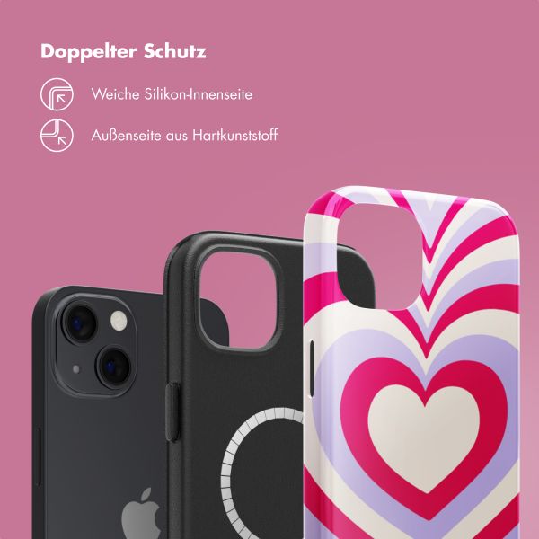 Selencia Vivid Tough Back Cover MagSafe für das iPhone 13 - Double Hearts Rubine Red Lilac