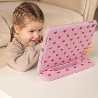 imoshion Kinder­sicheres Design Backcover mit Griff Samsung Galaxy Tab A11 Plus / A9 Plus - Herzchen