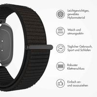 imoshion Nylonarmband für das  Fitbit Versa 4/ 3 / Sense (2) - Schwarz