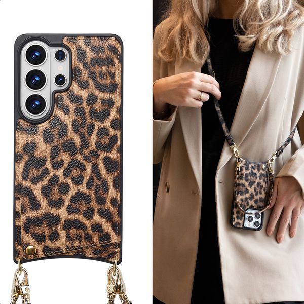 Selencia Nova HandyHülle mit Kordel und Kartenhalter Samsung Galaxy S26 Ultra - Leopard