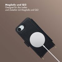 Selencia Riva Bookcase mit MagSafe und Handgelenkband Apple iPhone 16e - Schwarz