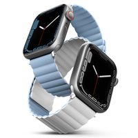 Uniq Revix doppelseitiges Armband für das  Apple Watch Series 1 t/m 11 / SE / Ultra (44/45/46/49 mm) - Arctic (White/Blue)