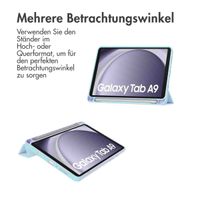 imoshion Trifold Hardcase Klapphülle für das Samsung Galaxy Tab A9 8.7 Zoll - Hellblau