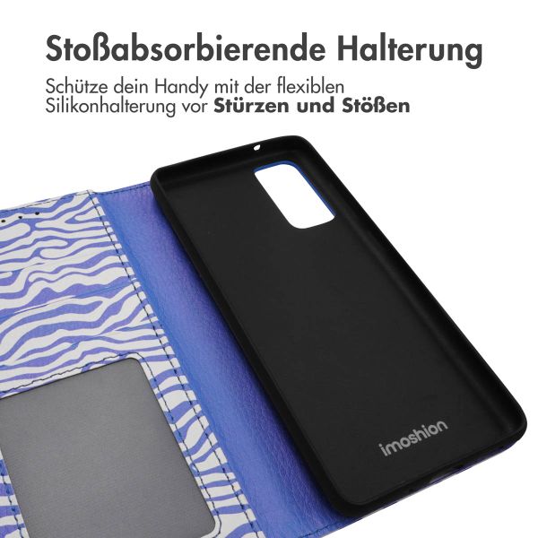 imoshion ﻿Design Klapphülle für das Samsung Galaxy S20 FE - White Blue Stripes