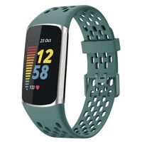 imoshion Silikon Sportarmband mit Löchern für die Fitbit Charge 5 / Charge 6 - Grün