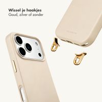 Selencia Rivièra Backcover mit MagSafe mit abnehmbaren Haken iPhone 12 / 12 Pro - Milky Latte