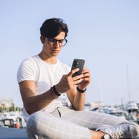 Spigen GLAStR EZ Fit Optik Pro Kameraschutz 2er-Pack für Apple iPhone 16 / 16 Plus - Schwarz