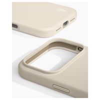 iDeal of Sweden Silikonhülle mit MagSafe Apple iPhone 17 Pro - Cloud Dancer