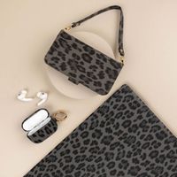 Selencia Sabi Klapphülle mit Leopardenmuster Apple iPhone 12 (Pro) - Midnight Black