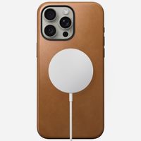 Nomad Modern Leather Case für das iPhone 15 Pro Max - English Tan