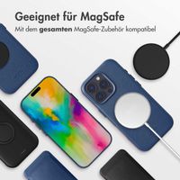 Accezz MagSafe Leather Backcover für das iPhone 16 Pro - Nightfall Blue