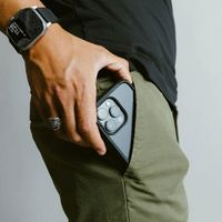 Nomad Rugged Case Apple iPhone 15 - Schwarz