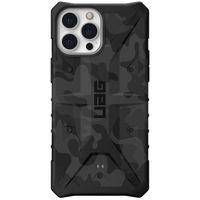 UAG Pathfinder Case für das iPhone 13 Pro Max - Midnight Camo