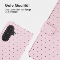 imoshion Design Klapphülle Samsung Galaxy A57 (5G) - Happy Dots