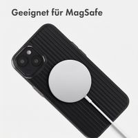 Accezz Lite Backcover mit MagSafe | Fluted | Apple iPhone 14 - Schwarz