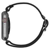 Spigen Lite Fit Armband für das  Apple Watch Series 1 t/m 11 / SE / Ultra (44/45/46/49 mm) - Schwarz