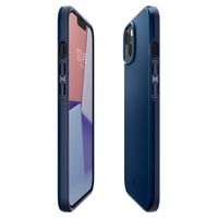 Spigen Thin Fit™ Hardcase für das iPhone 13 - Blau