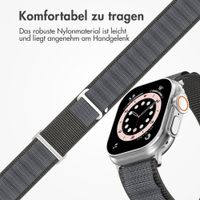 Accezz Nylon Alpine Armband für Apple Watch | 44/45/46/49 mm - Dark Grey