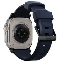 Nomad Robustes Armband FKM für die Apple Watch Series 1 bis 10 / SE / Ultra (2) (44/45/46/49 mm) - Schwarz/Blau