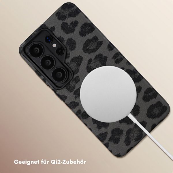 Selencia Sabi Backcover Leopardenmuster mit MagSafe Samsung Galaxy S26 Ultra - Midnight Black