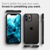 Spigen Ultra Hybrid™ Case für iPhone 12 Pro Max - Schwarz