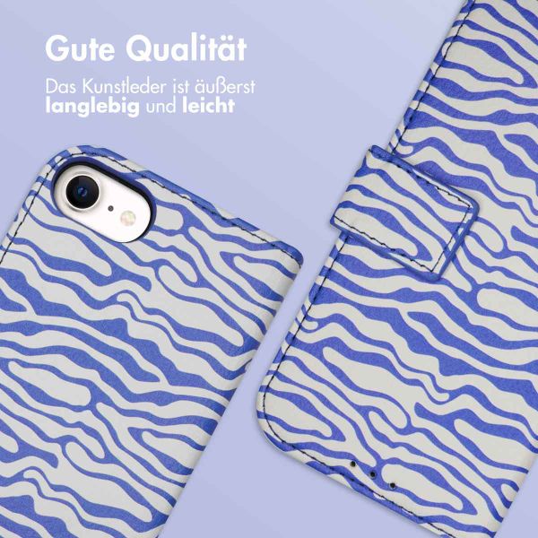 imoshion ﻿Design Klapphülle für das iPhone SE (2022 / 2020) / 8 / 7 / 6(s) - White Blue Stripes