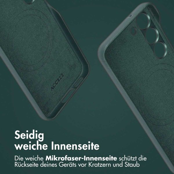 Accezz 2-in-1 Klapphülle aus Leder mit MagSafe für das Samsung Galaxy S23 - Cedar Green