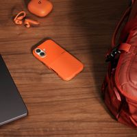 Beats Robuste Hülle mit MagSafe und Kamera-Steuerung Apple iPhone 17 - Sierra Orange