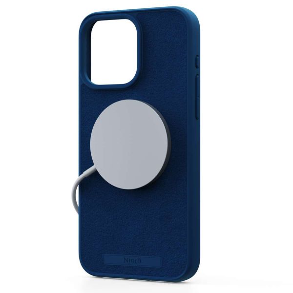 Njorð Collections Wildleder Comfort+ Case MagSafe für das iPhone 15 Pro Max - Blue