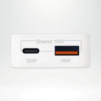 Accezz Ultra Slim GaN Ladegerät - USB-C + USB-A - 30 W - Weiß