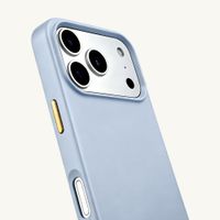 Selencia Rivièra Backcover mit MagSafe mit abnehmbaren Haken Apple iPhone 17 Pro - Powder Blue