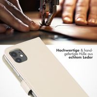 Selencia Echtleder Klapphülle für das iPhone 11 - Greige