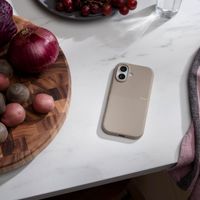 Beats Robuste Hülle mit MagSafe und Kamera-Steuerung Apple iPhone 17 - Alpine Gray