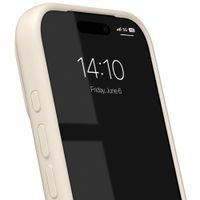 iDeal of Sweden Silikonhülle mit MagSafe Apple iPhone 18 Pro / 17 Pro - Cloud Dancer