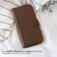 Selencia Echtleder Klapphülle Braun für das Apple iPhone 11 Pro Max