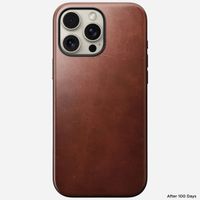 Nomad Modern Horween Leather Case für das iPhone 16 Pro Max - Olde Dublin