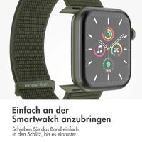 imoshion Nylonarmband für das  Apple Watch Series 1 t/m 9 / SE (38/40/41 mm) | Series 10 / 11 (42 mm) - Army Green