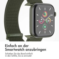 imoshion Nylon-Armband⁺ für die Apple Watch Series 1 bis 9 / SE (38/40/41 mm) | Series 10 (42 mm) - Army Green