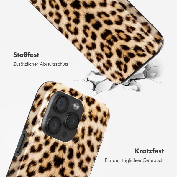 Selencia Vivid Tough Back Cover MagSafe für das iPhone 15 Pro - Wild Leo